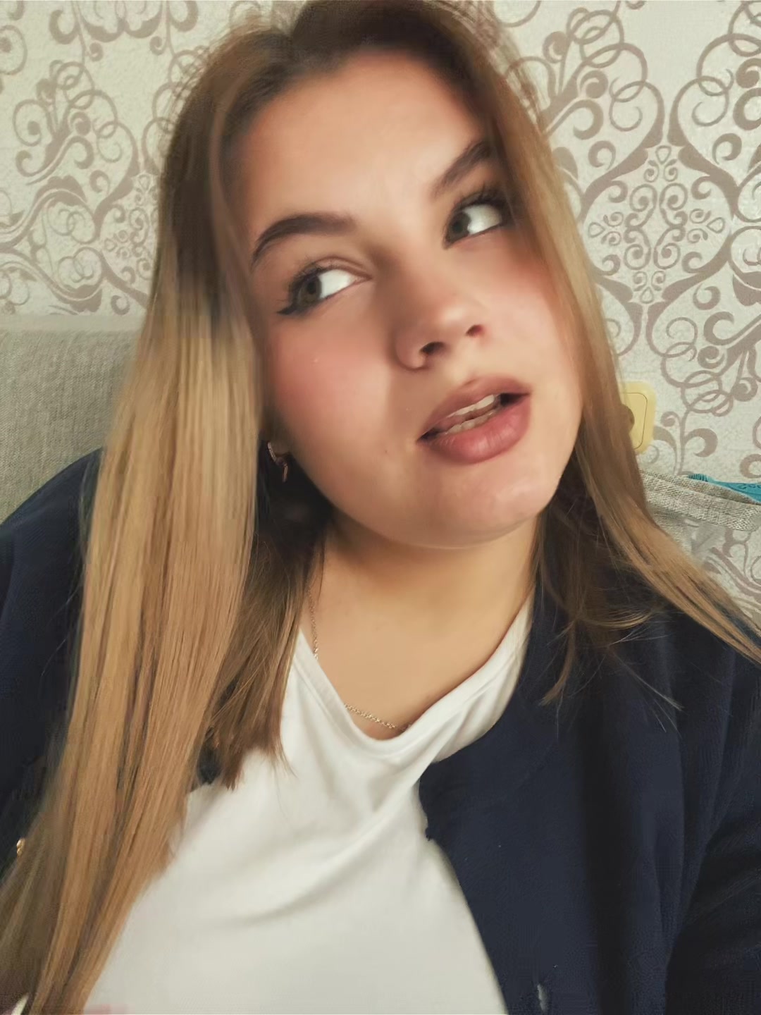 @Dănuța💗