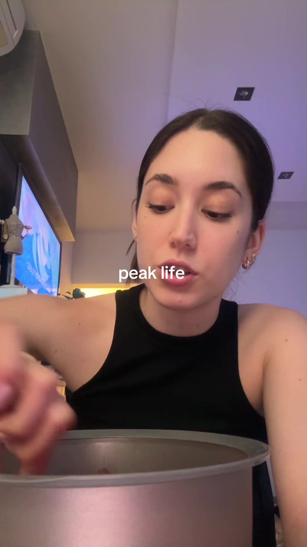 @ana jekić