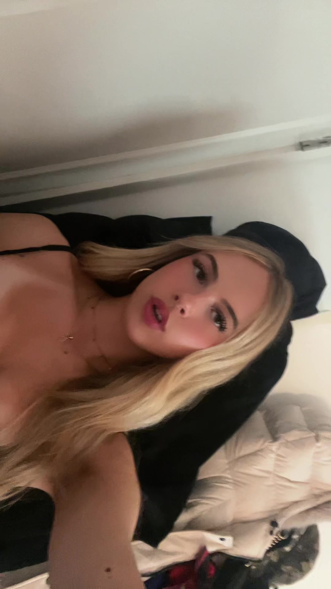@evelinasspam