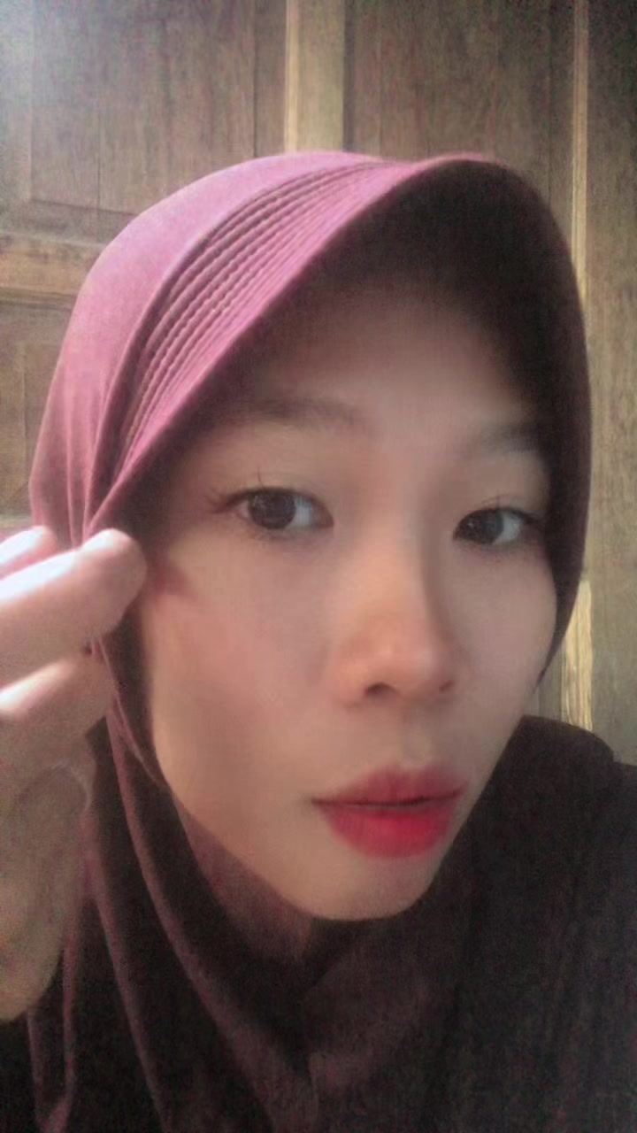 @achzari 💐~~