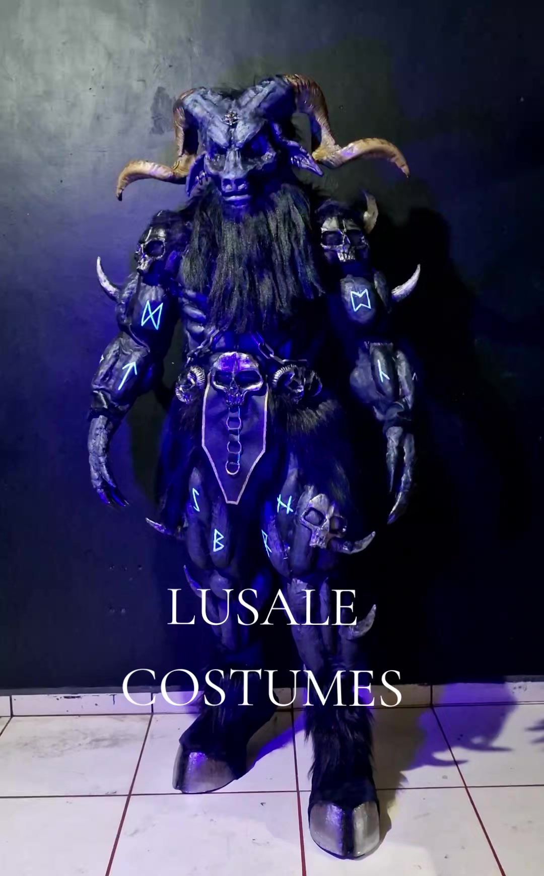 @LUSALE COSTUMES