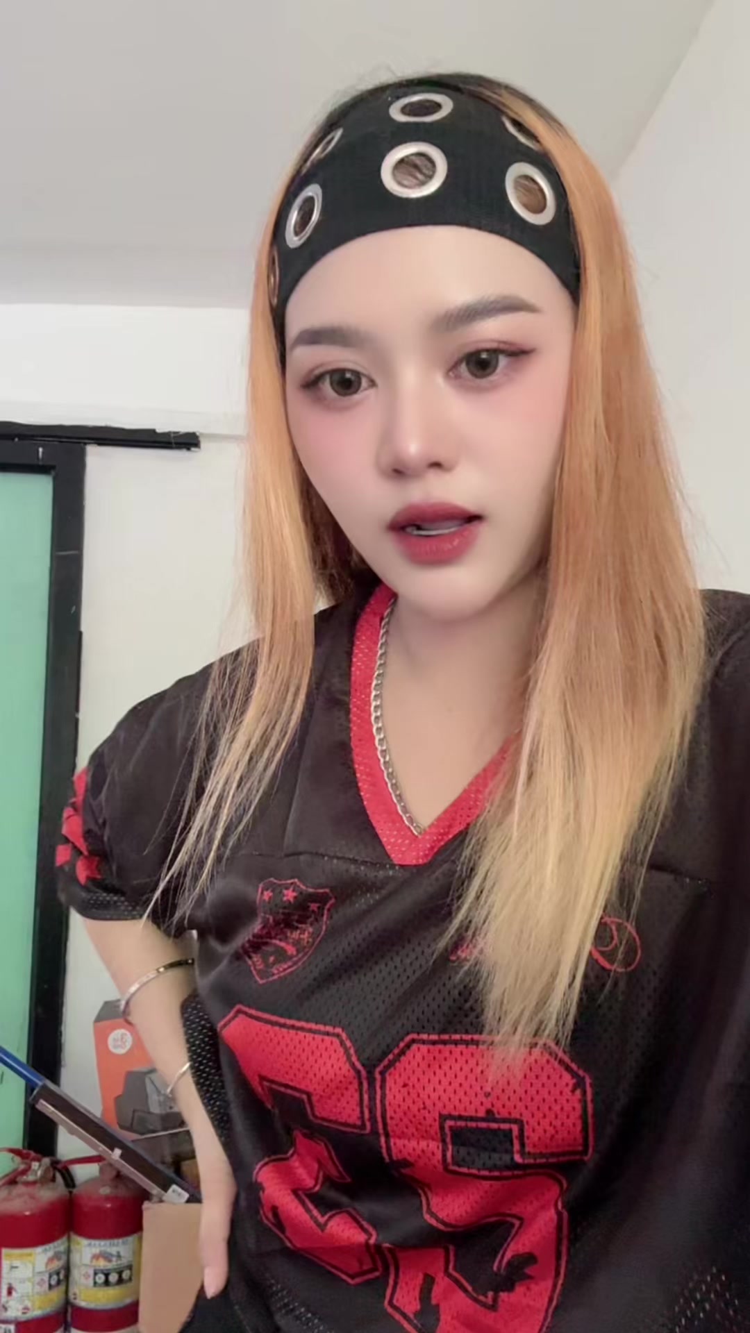 @กานต์ ธารา (99.4K)