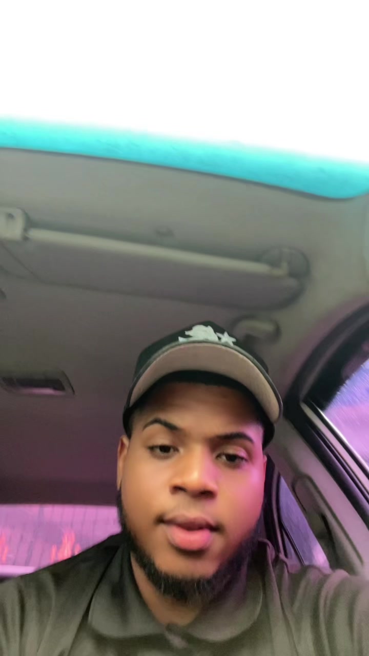 @chriss