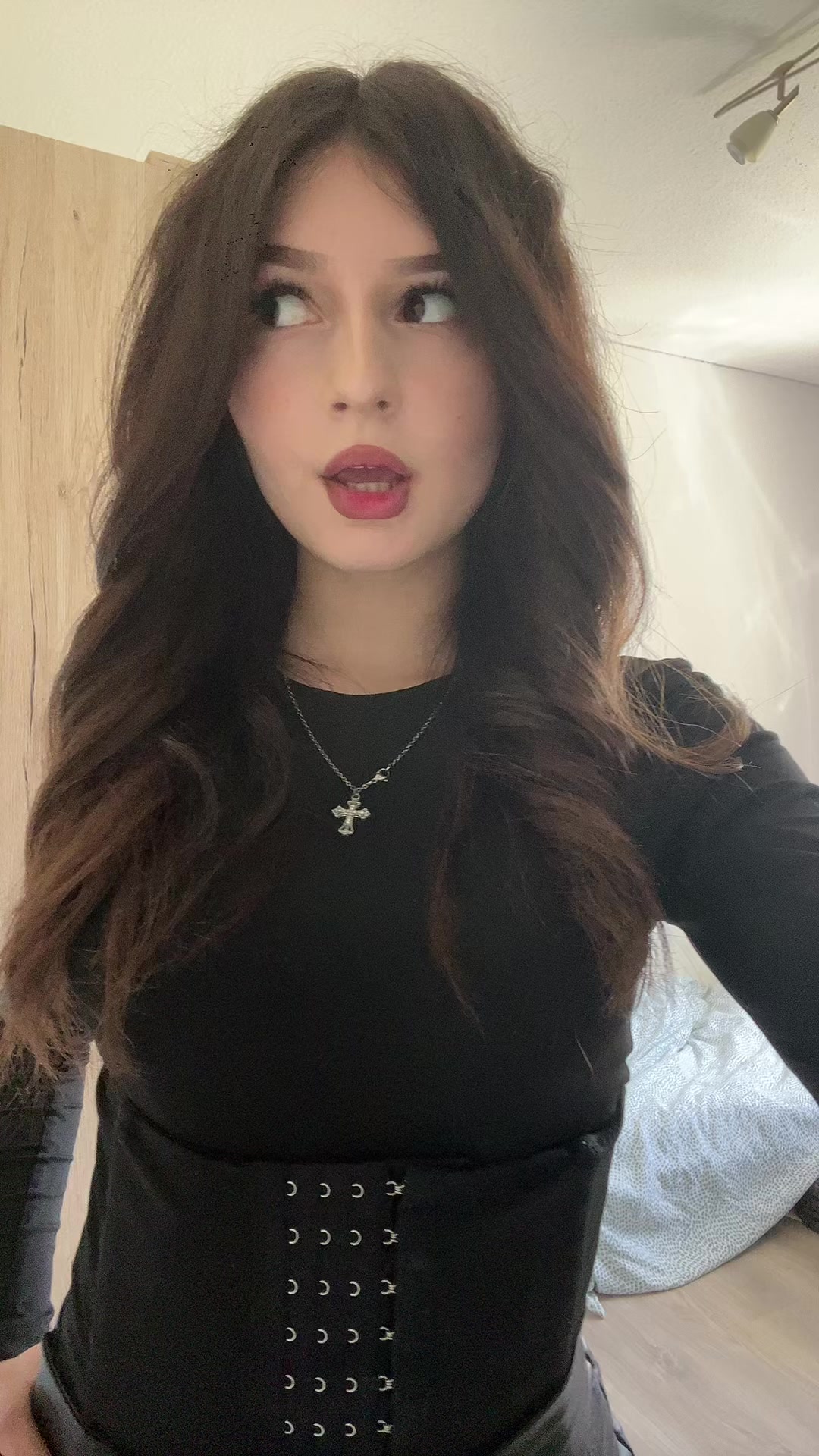 @малютка