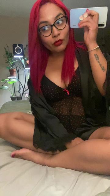 @La_rojita_🍒🤓