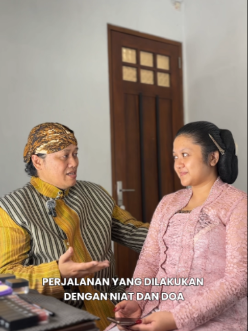 @Mamuktukangmakeupjogja