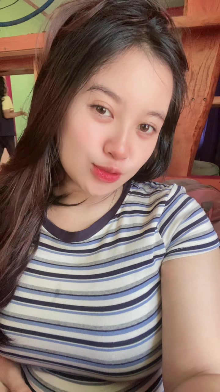 @Mommy L🍒