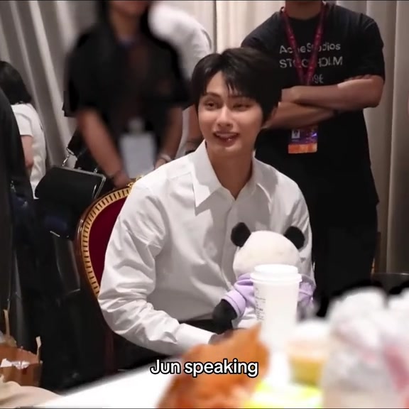 @Junnie ๐