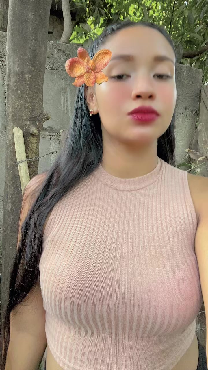 @L u c í A