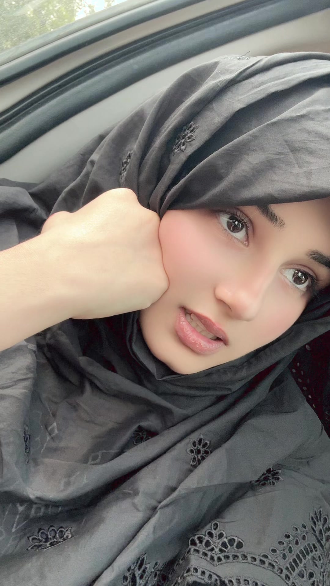 @✨Mariyam Official💕
