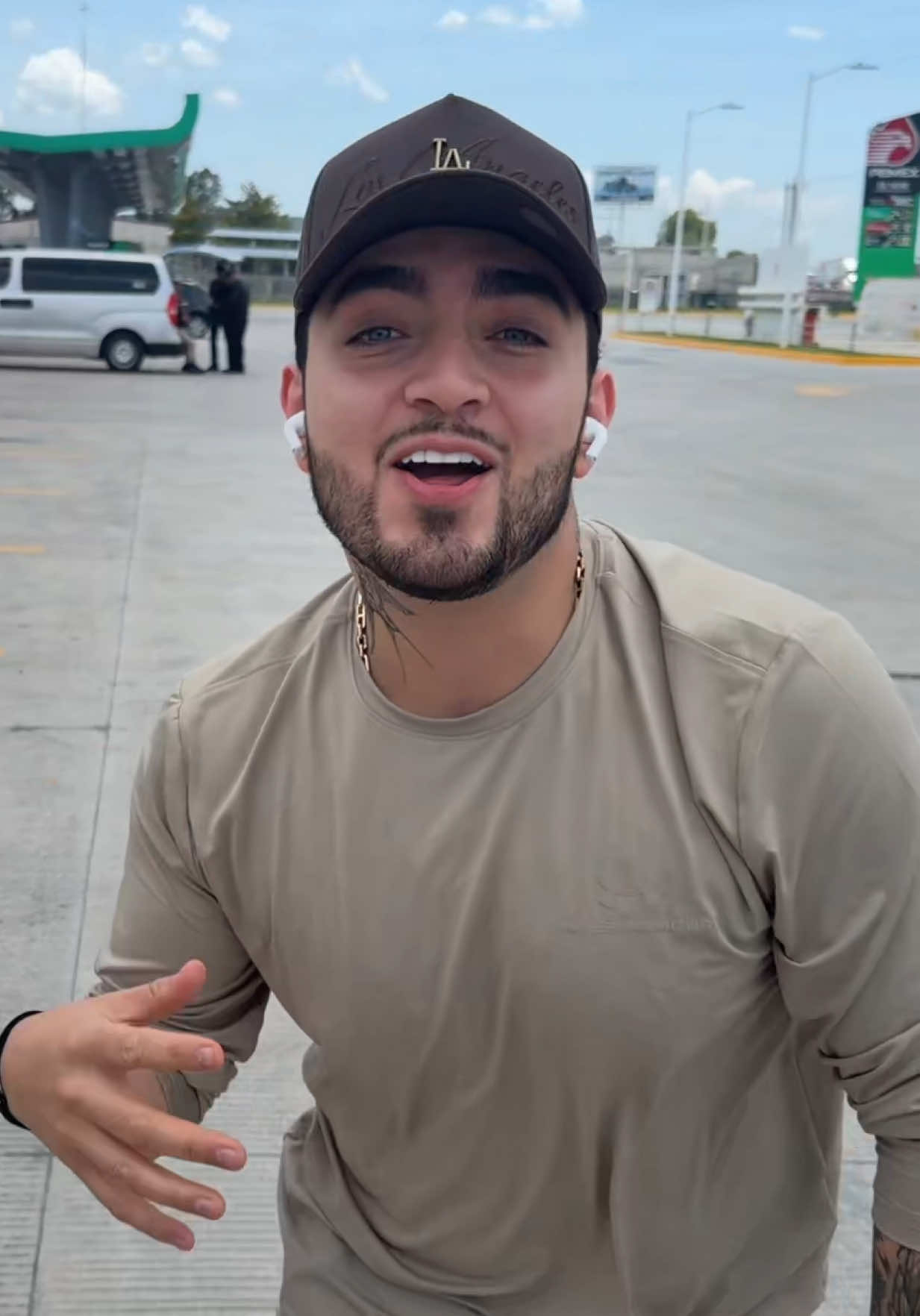 @Julio Haro