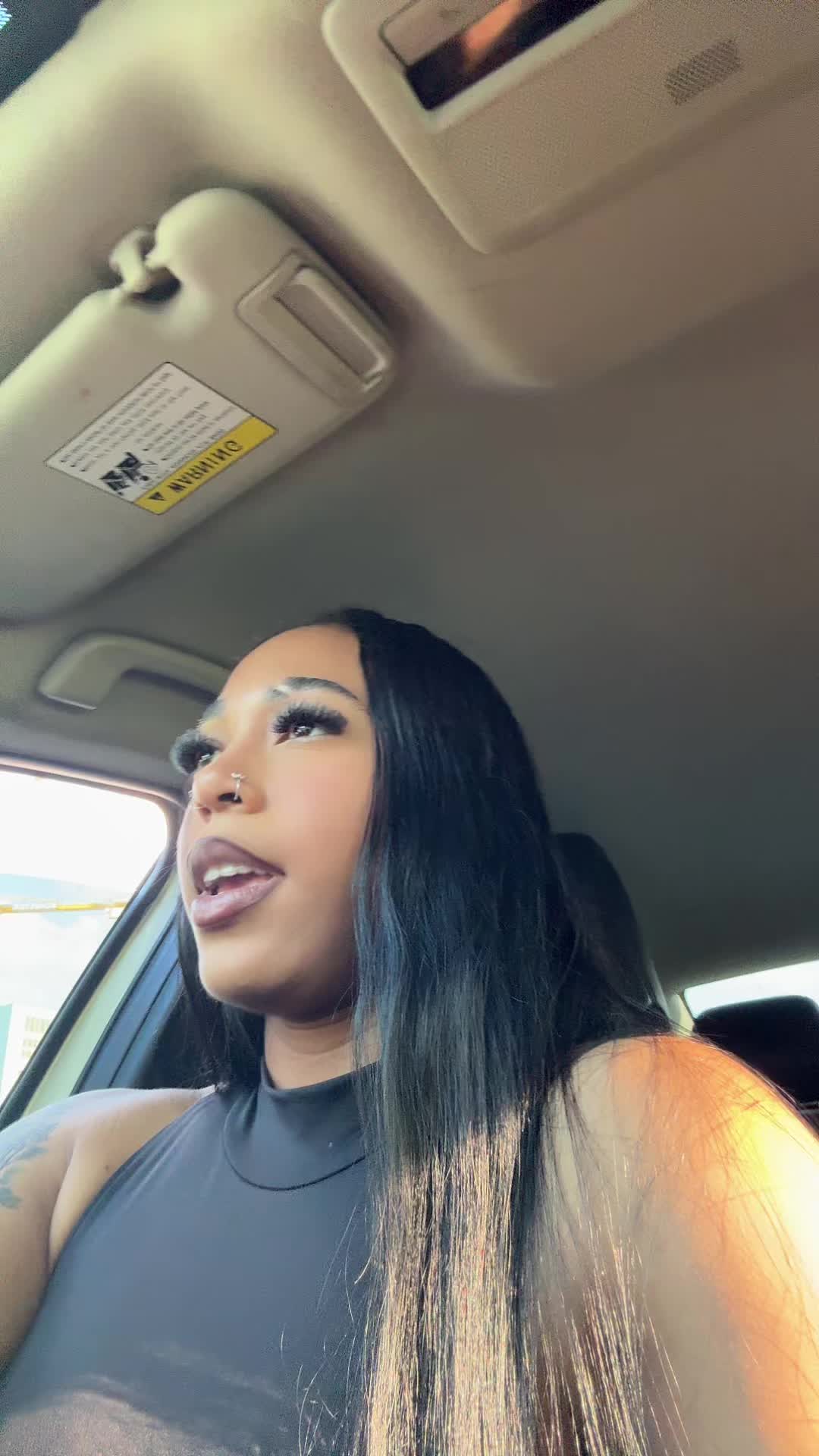 @Ariiii