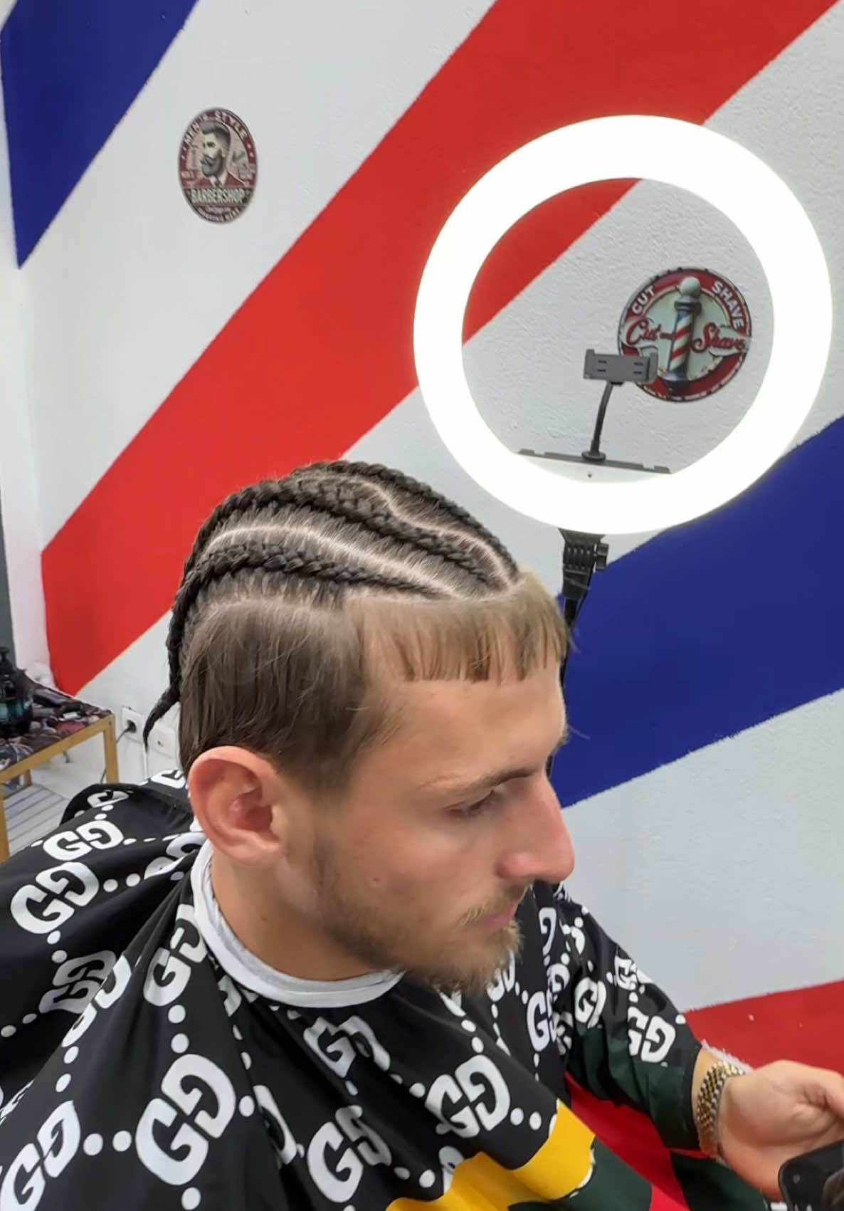 @Neli Barber Shop