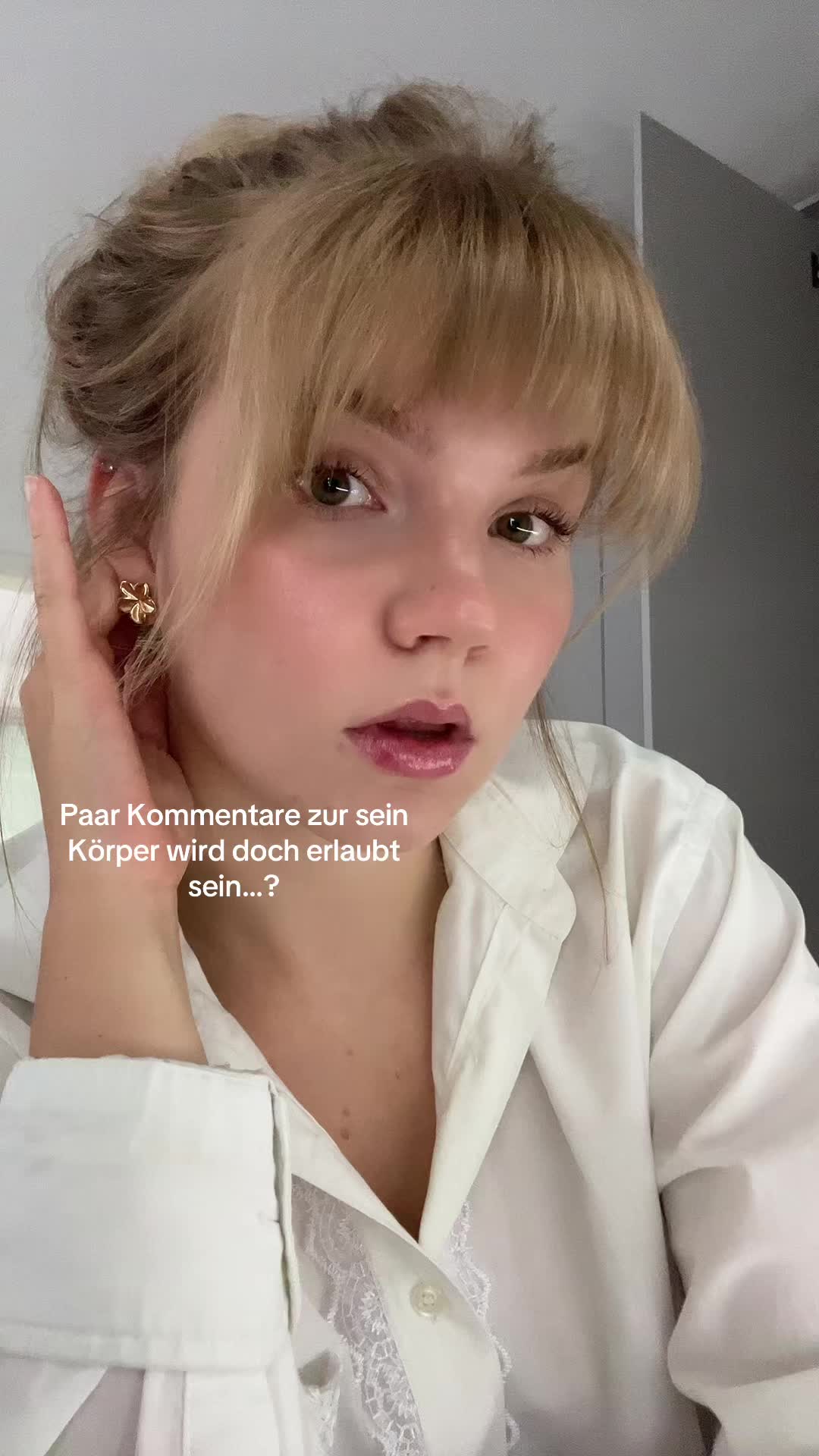 @rosy wolf