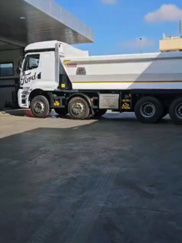 @DMC משאיות פורד