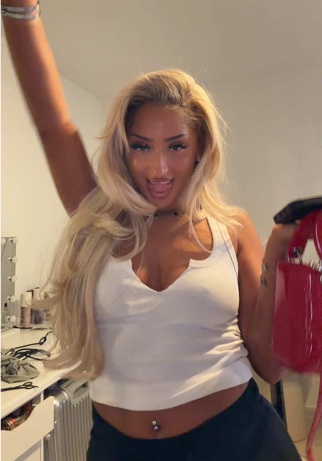 @IAMICY