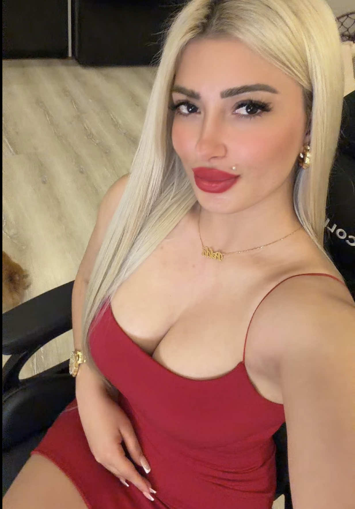 @𝐏𝐞𝐥𝐝𝐚💋
