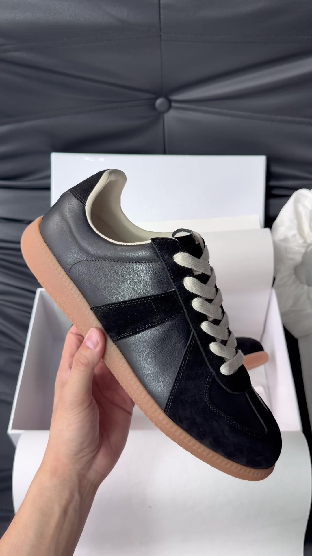 @Fashion brand