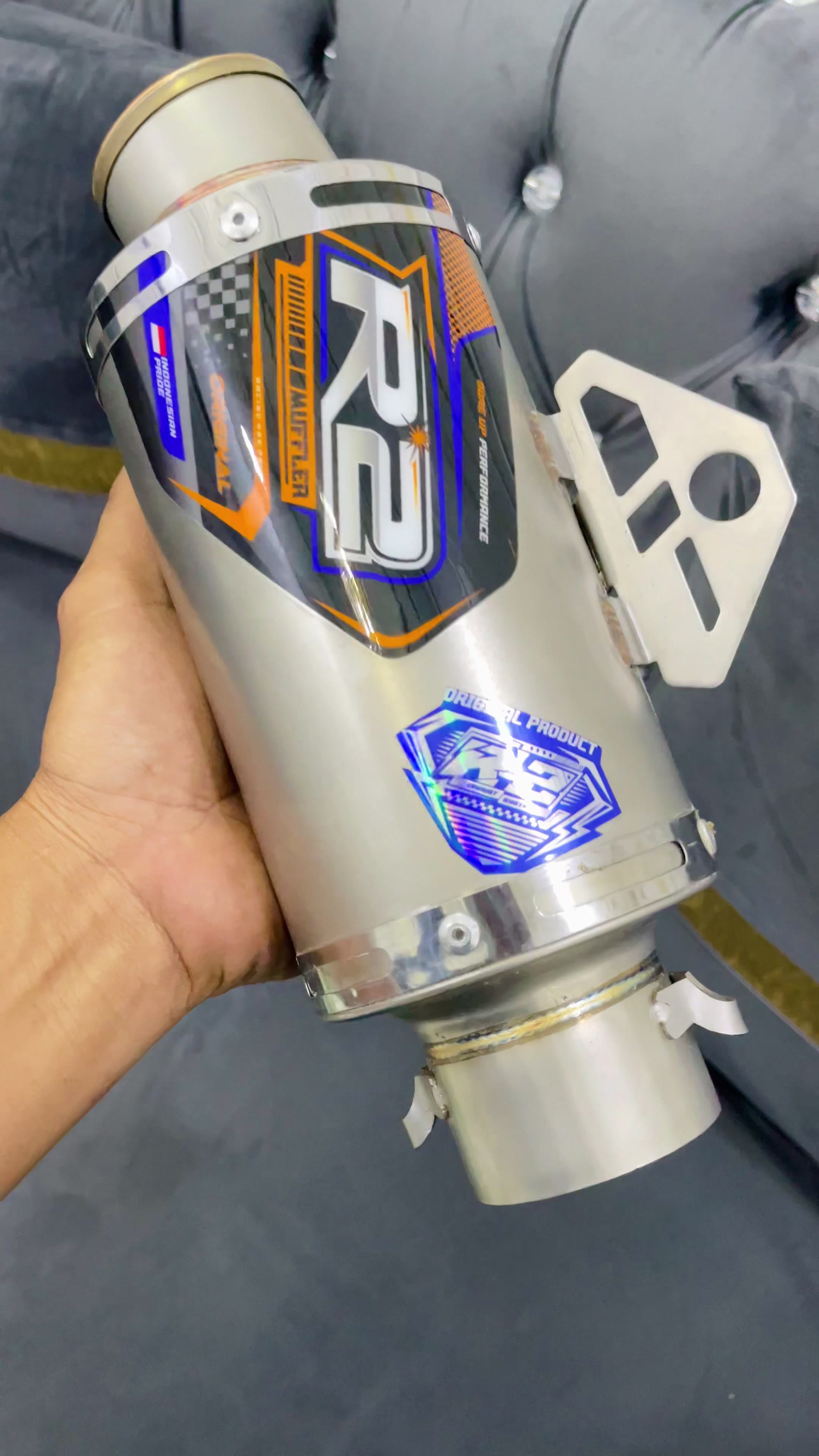 @r2 muffler