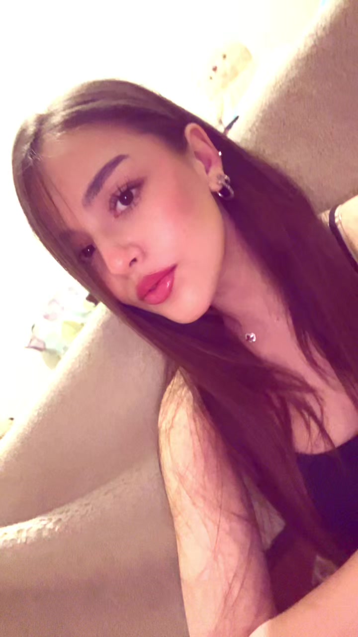 @Ella