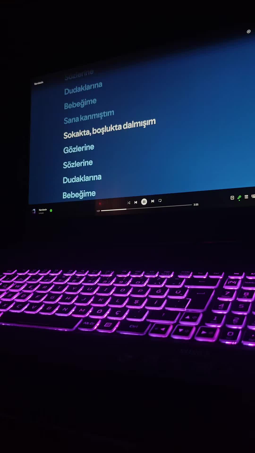 @Midnight Lyrics