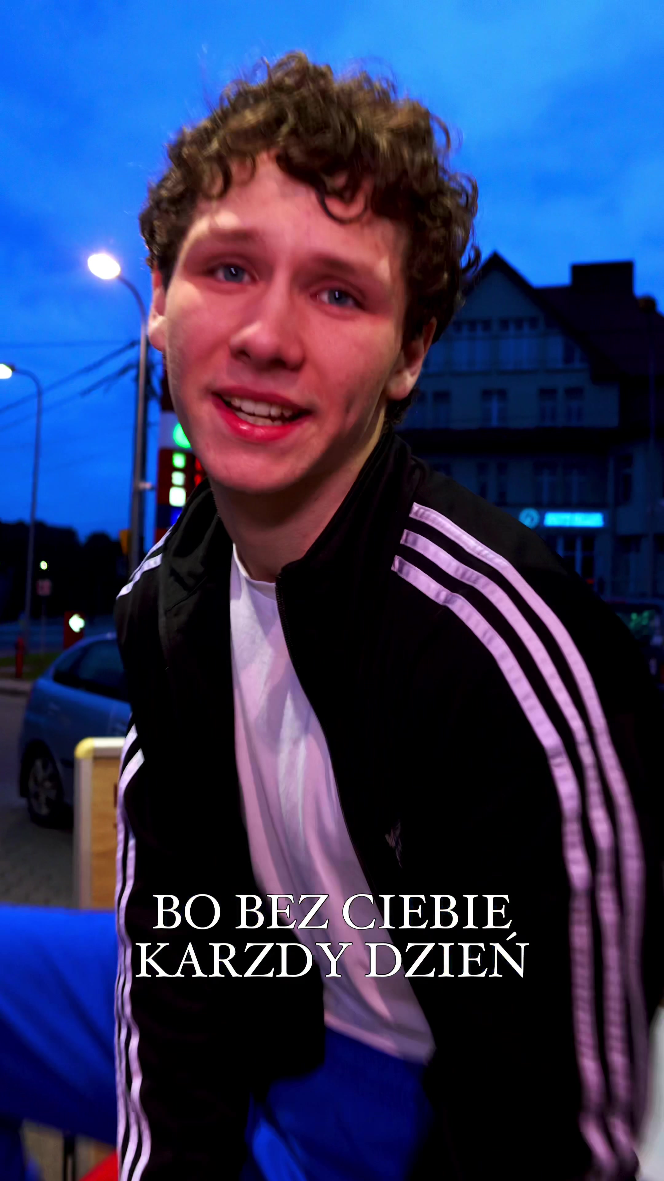 @Robinek21