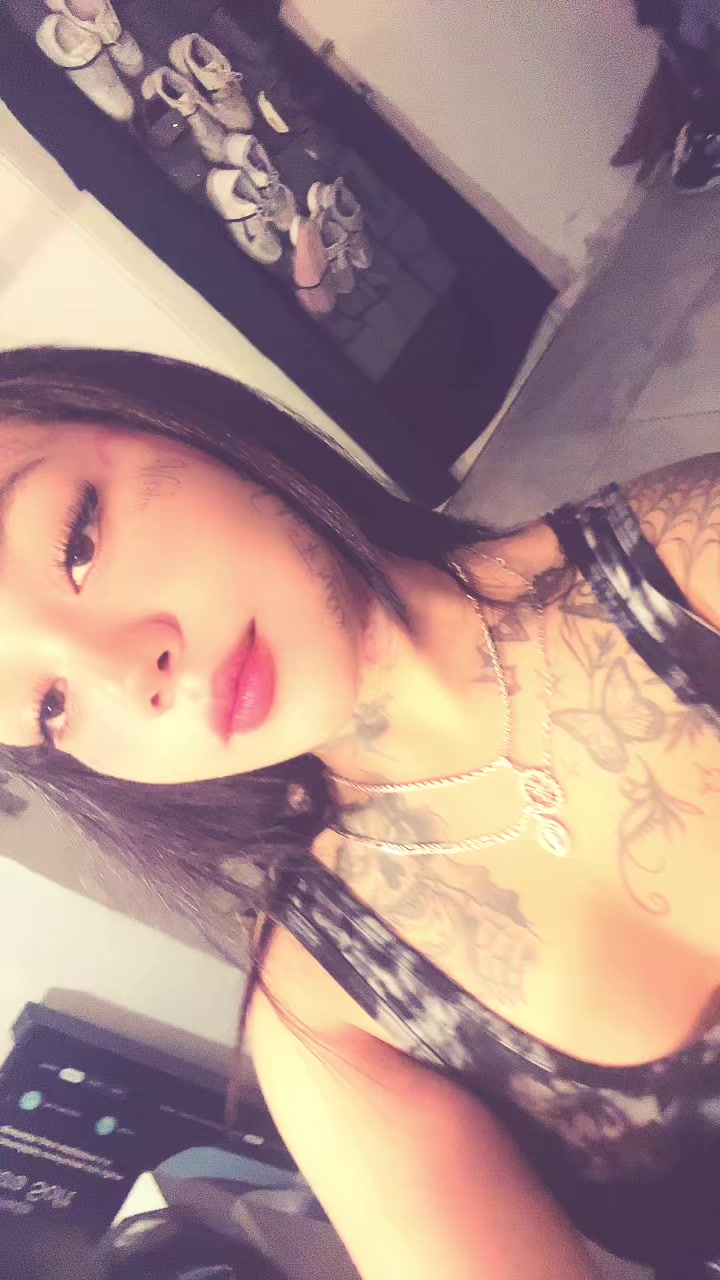 @Muneca_921