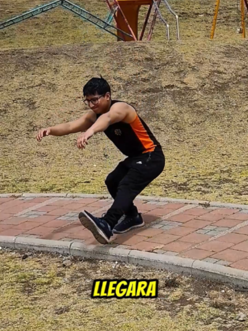 @AlexMu&ntilde;oz