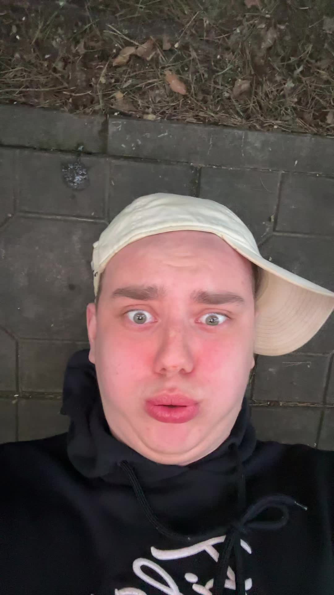 @МАКСООН?
