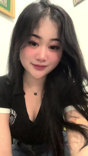 @velicyaa