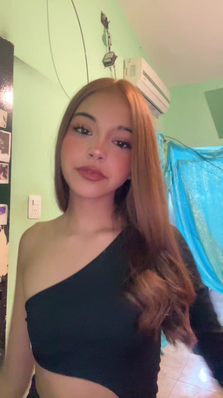 @𝓂𝒾𝓁𝑒🍒