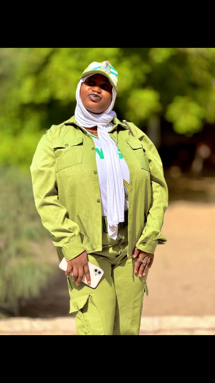 @Yar❤️❤️ auta❤️❤️mama❤️❤️❤️