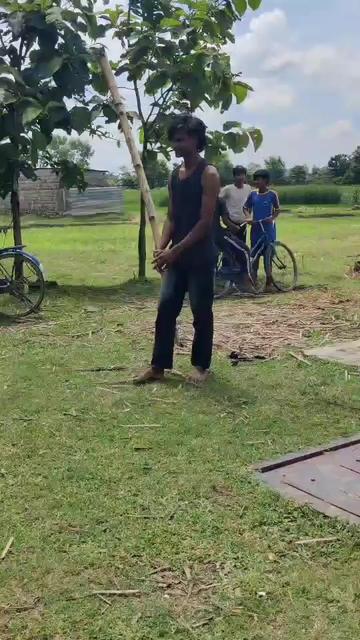 @BAKWAS ZINDAGI