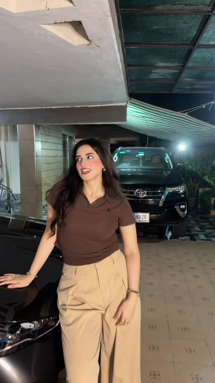 @Alina Amir