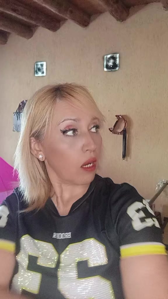 @Stella Cortez