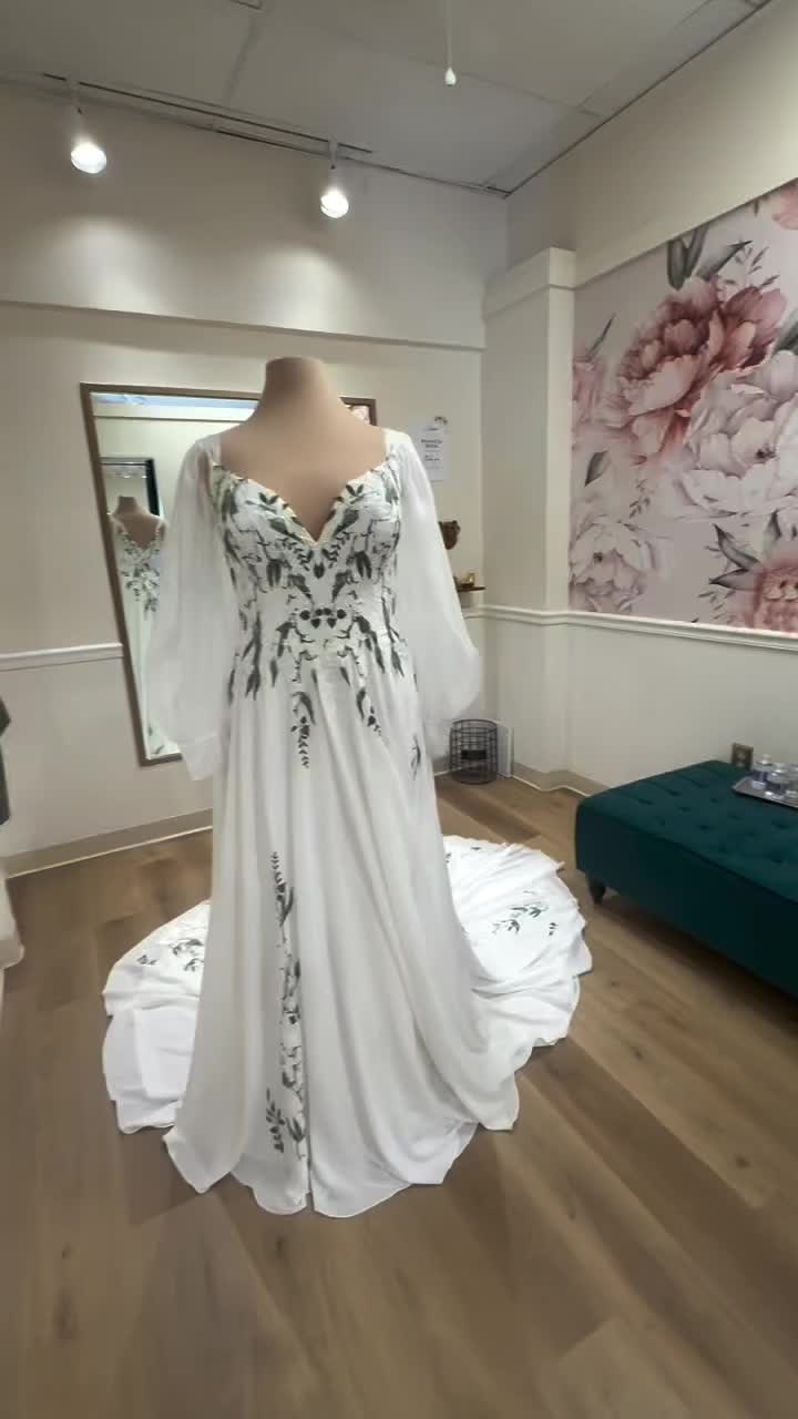 @marryandtuxbridal