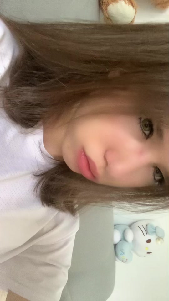 @𝒻ℯ𝓁𝒾𝒸𝒾𝒶_ℴ𝓏𝒶𝓃𝒶