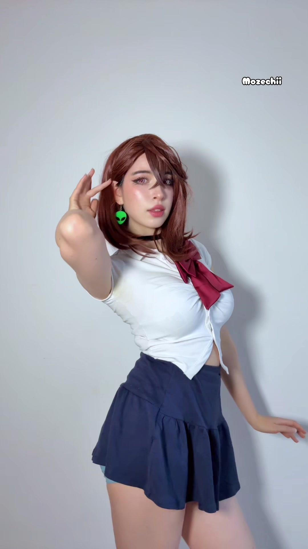 @Mozechii