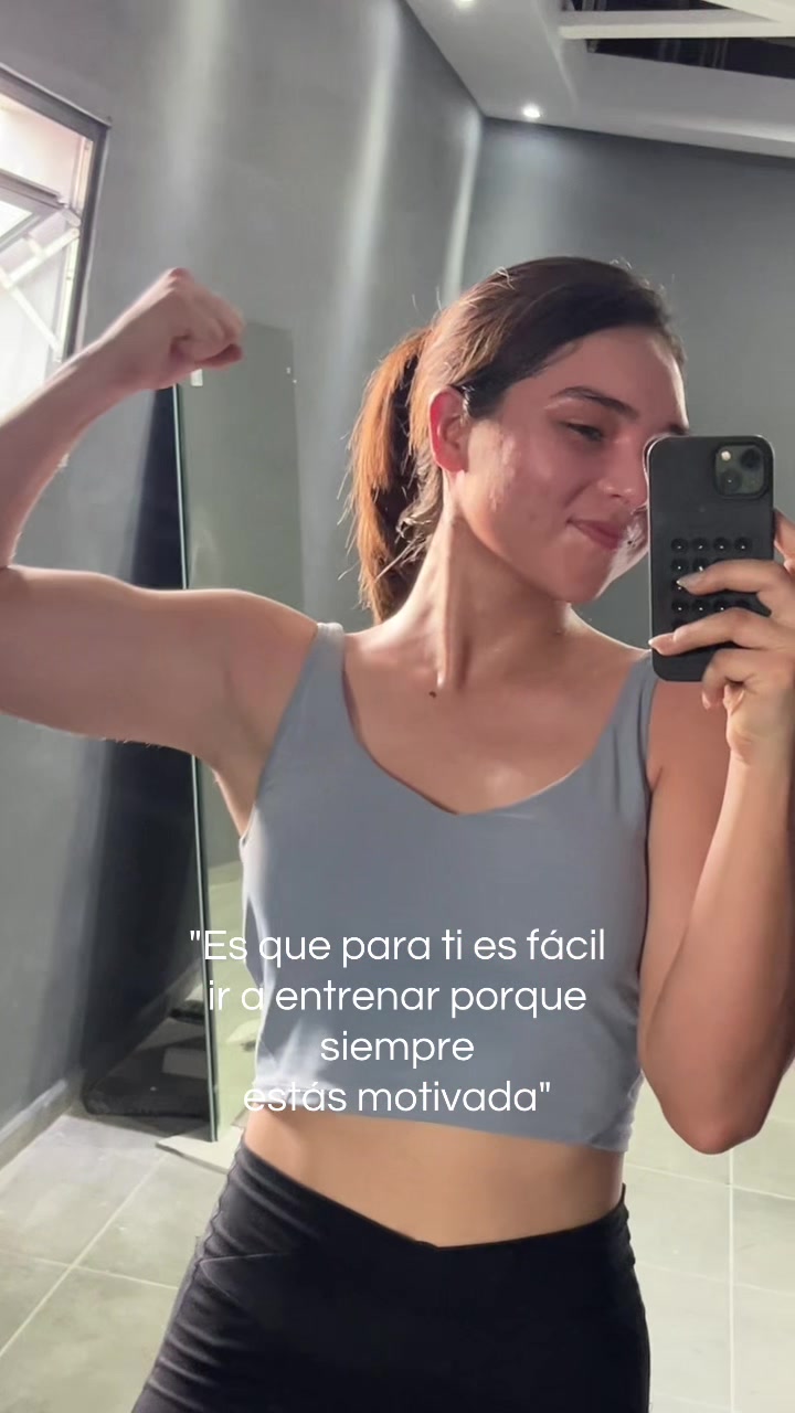 @VICTORIA ELÍAS