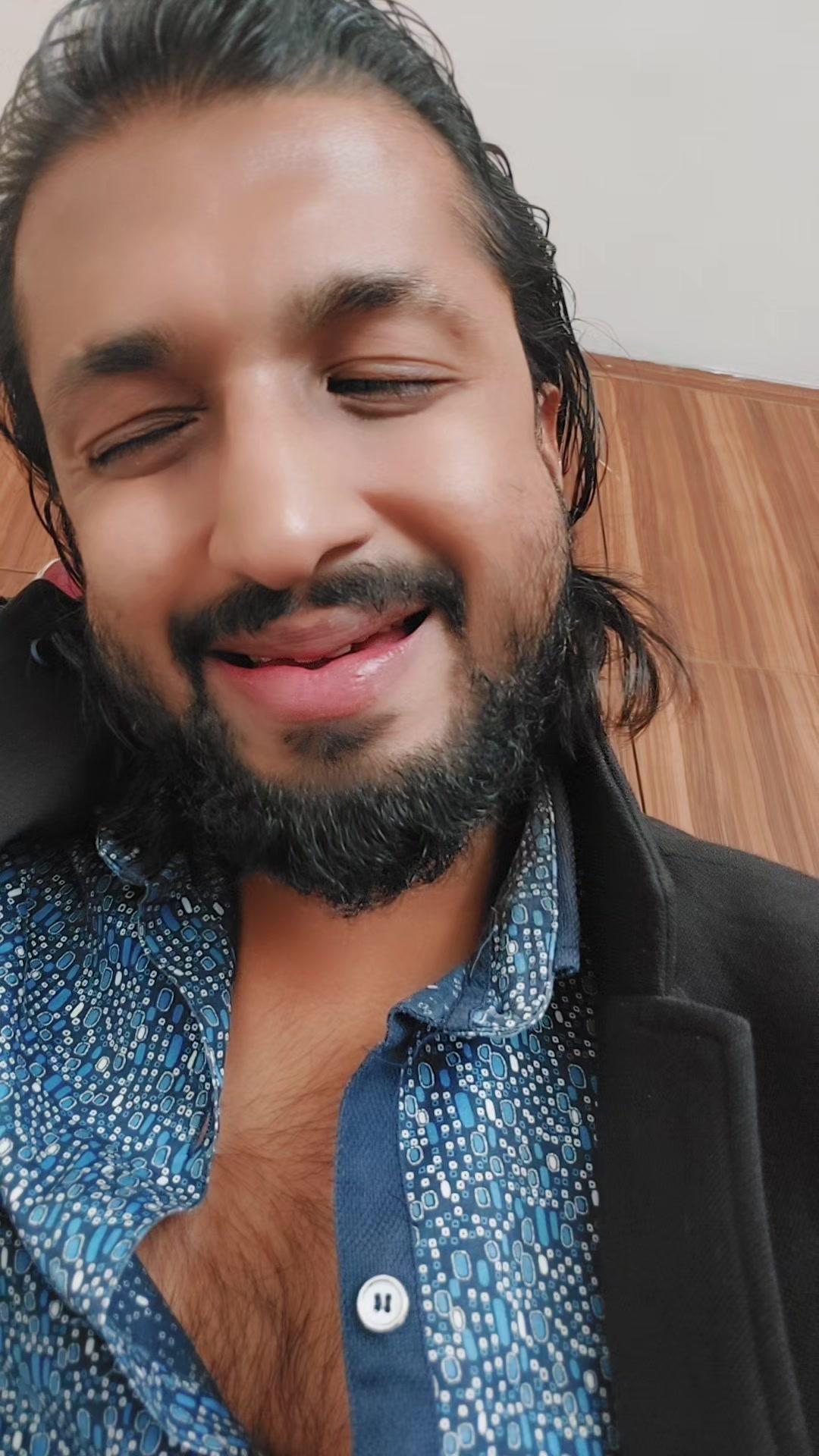 @Dhruv Khilesh Shah