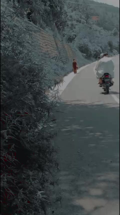 @M<(♥️)>R
