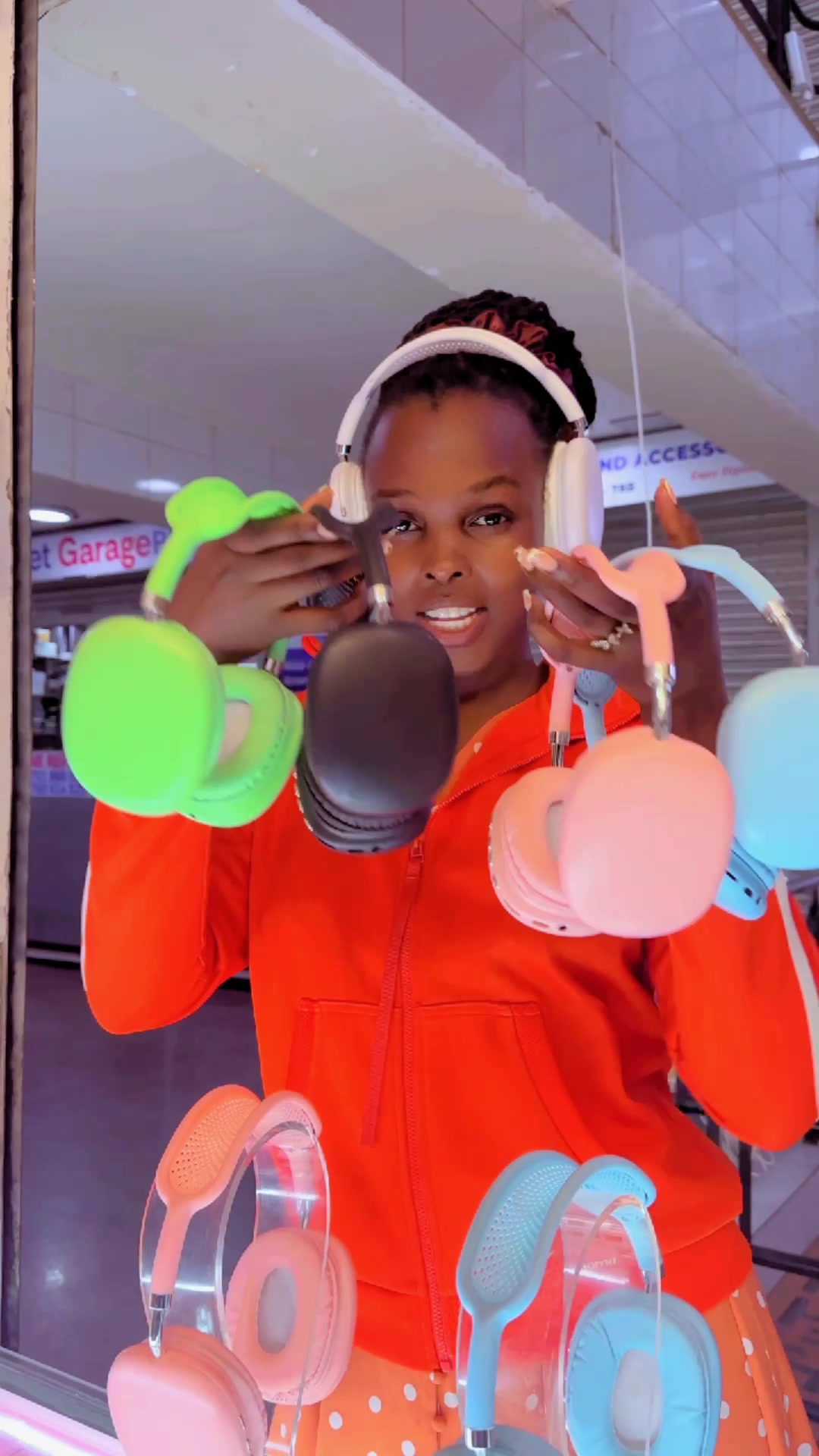 @Gadgets by MOMO