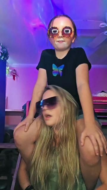 @Elaina
