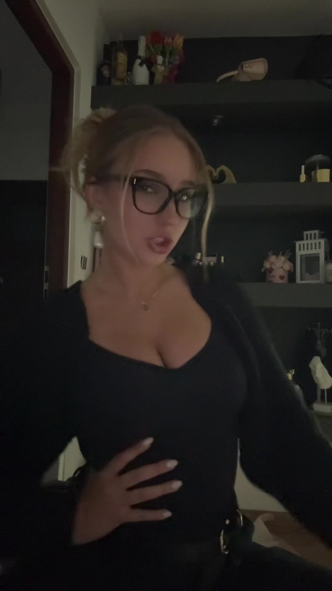 @zuziafurman