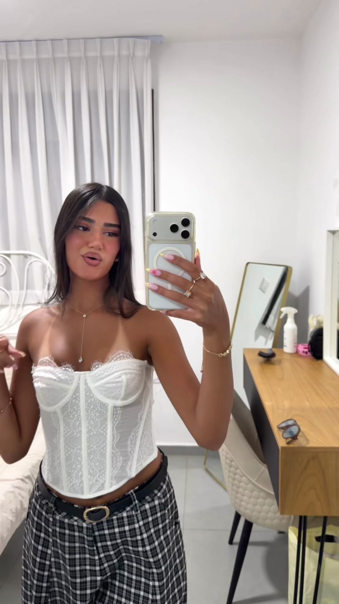 @hoshen_nusrati