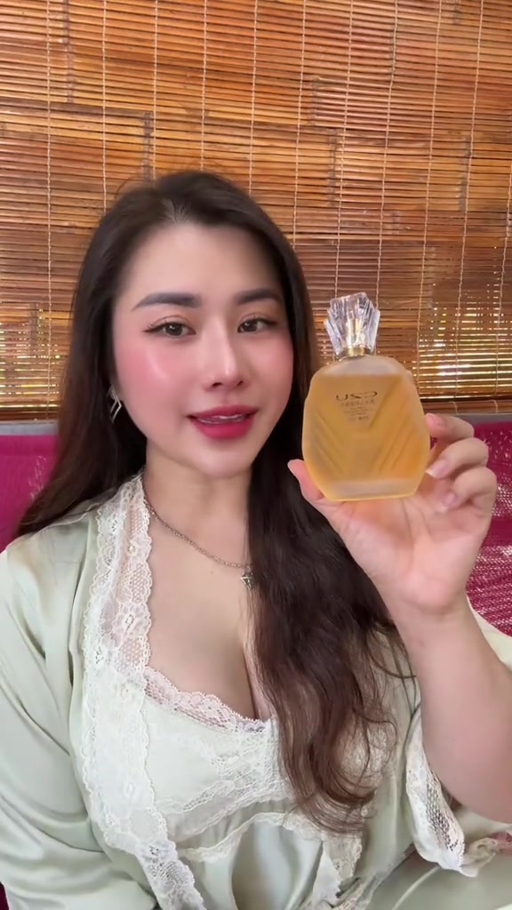 @Ho&agrave;ng Yến