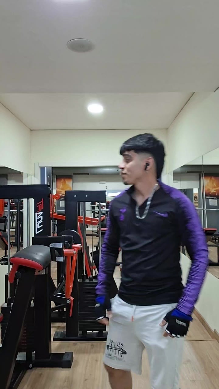 @Edwinking👑