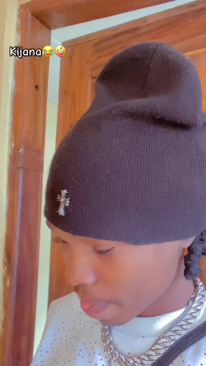 @Dax~boe🦷☃️