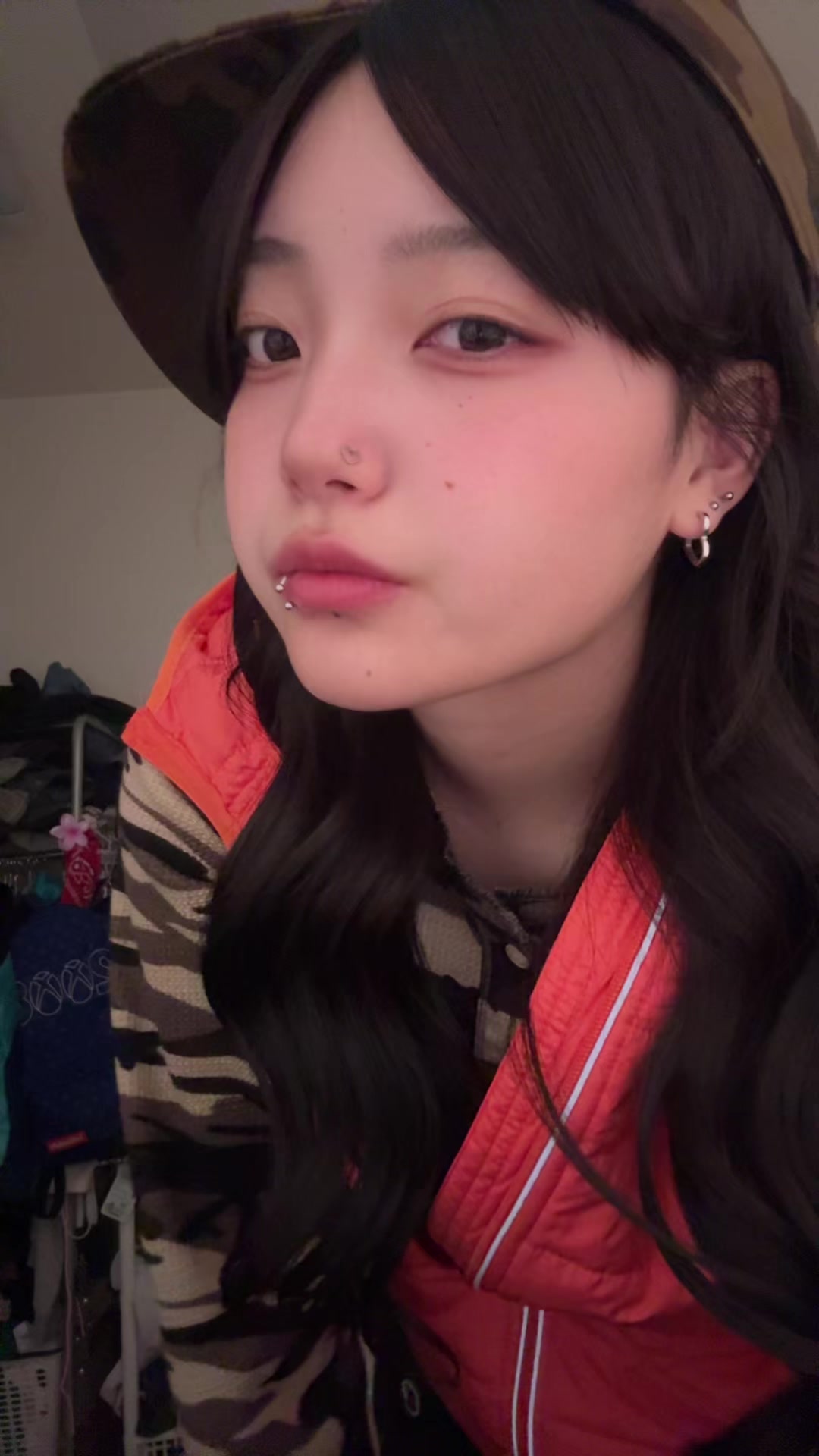 @ぎんさ