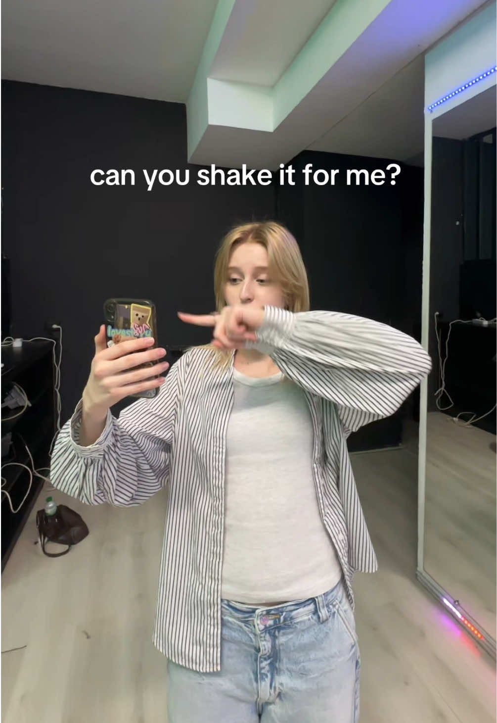 @starchaser.cd